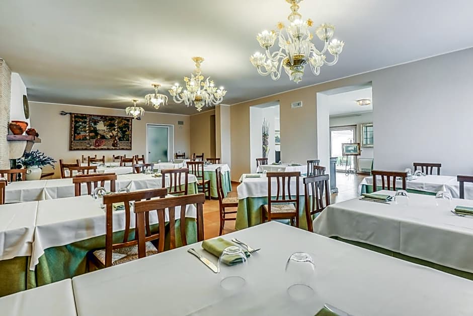 Hotel Villa De Santis