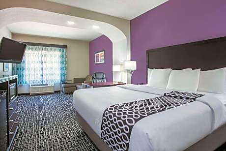 Executive King Room - Non-Smoking