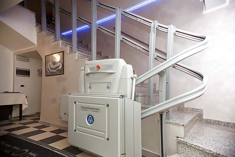 La Boheme SMART Hotel