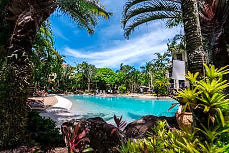 Sanctuary Lake Apartments