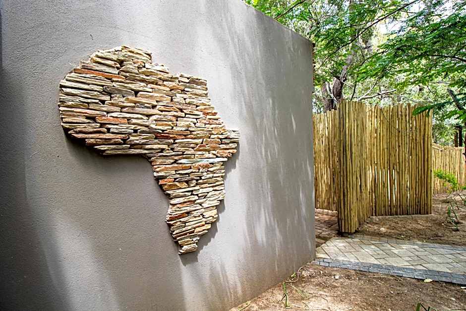 Little Africa Safari Lodge