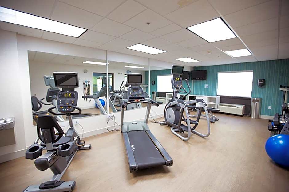 Holiday Inn Express & Suites Knoxville - Farragut by IHG