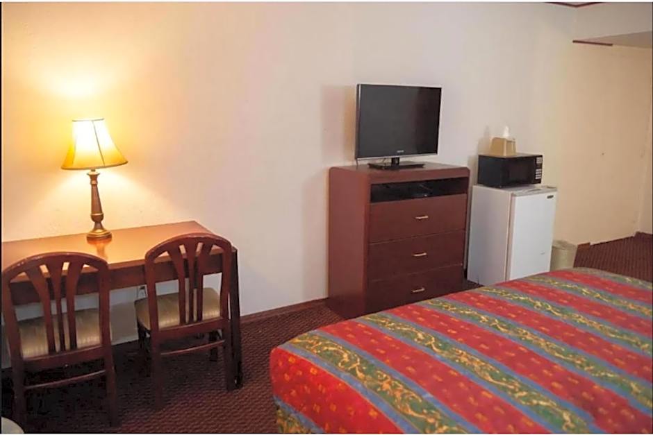 Marshall Lodge By OYO Hwy 65