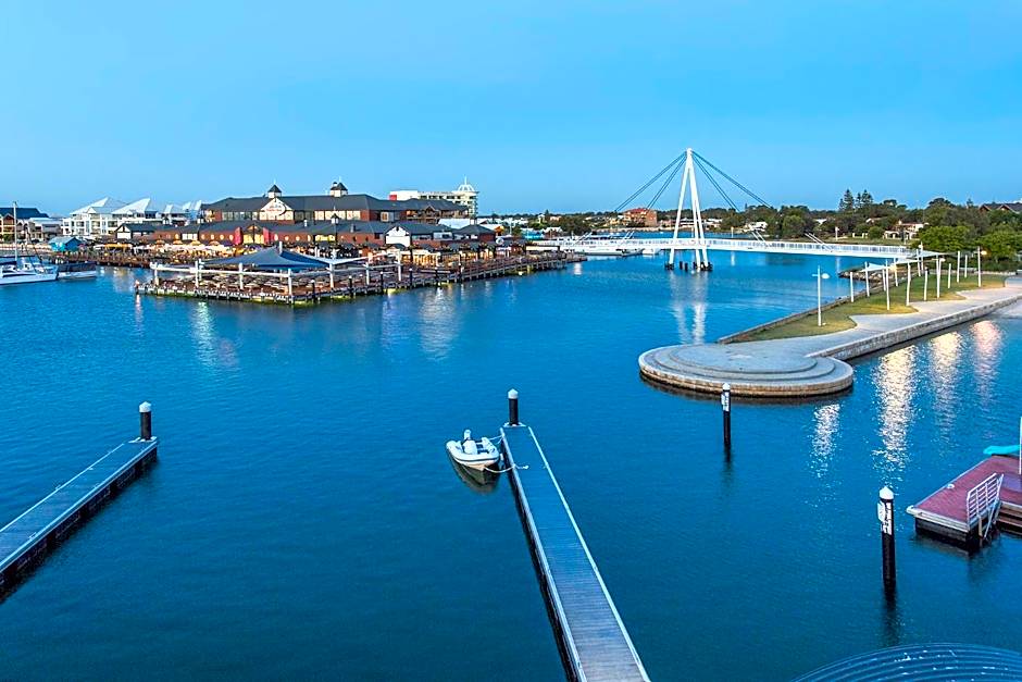 Dolphin Quay Apartments