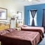 OYO Cameron Historic Hotel Brownsville I-69E