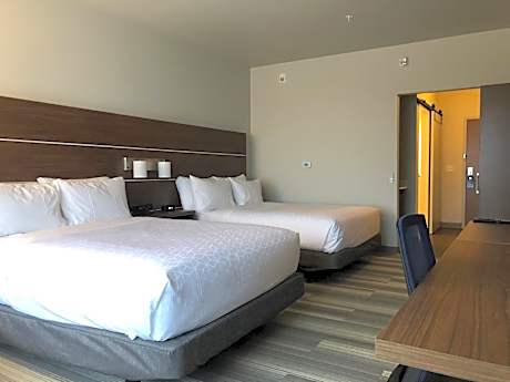 Queen Suite with Two Queen Beds and Sofa Bed