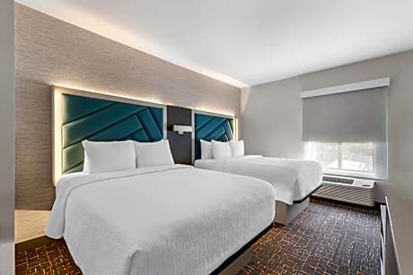 Two Queen Suite with Sofabed