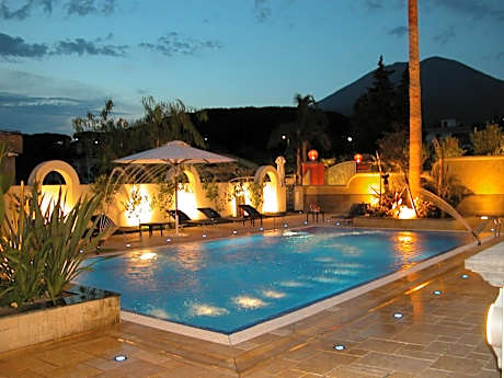 Palazzo Rosenthal Vesuview Hotel & Resort