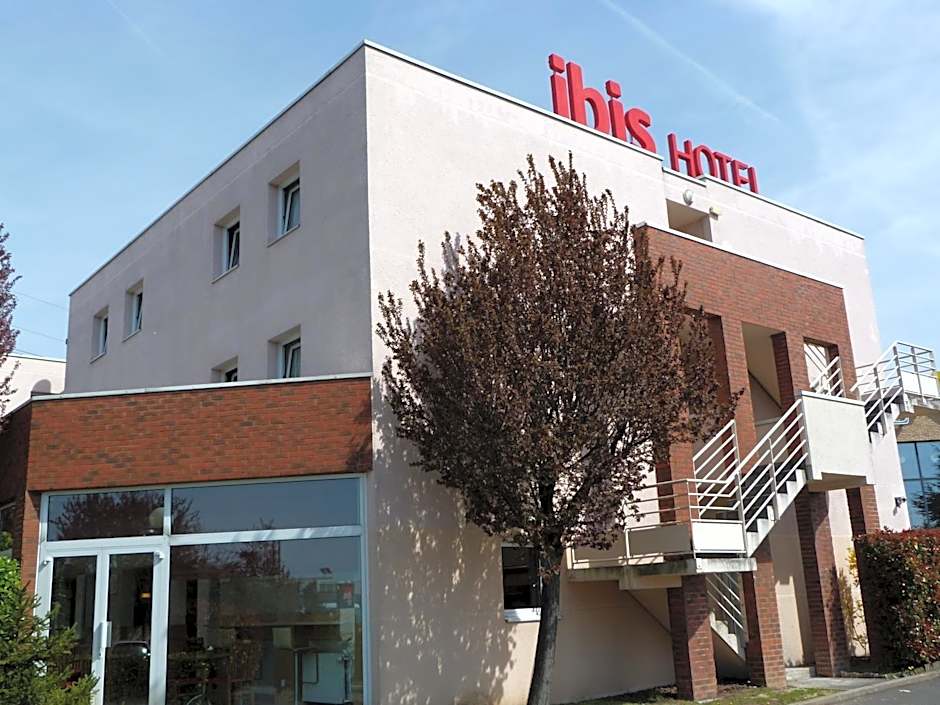 ibis Massy