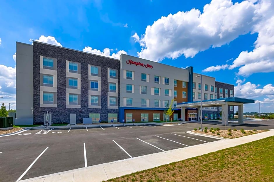 Hampton Inn By Hilton Kansas City Southeast, MO