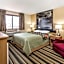 Super 8 by Wyndham Ottawa Starved Rock