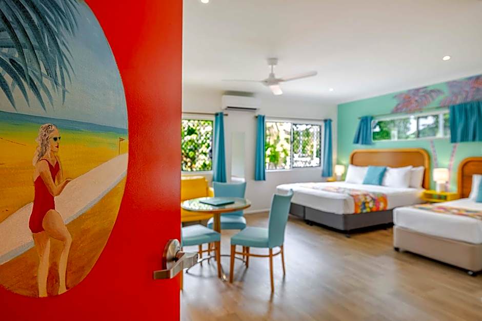 Port Douglas Motel