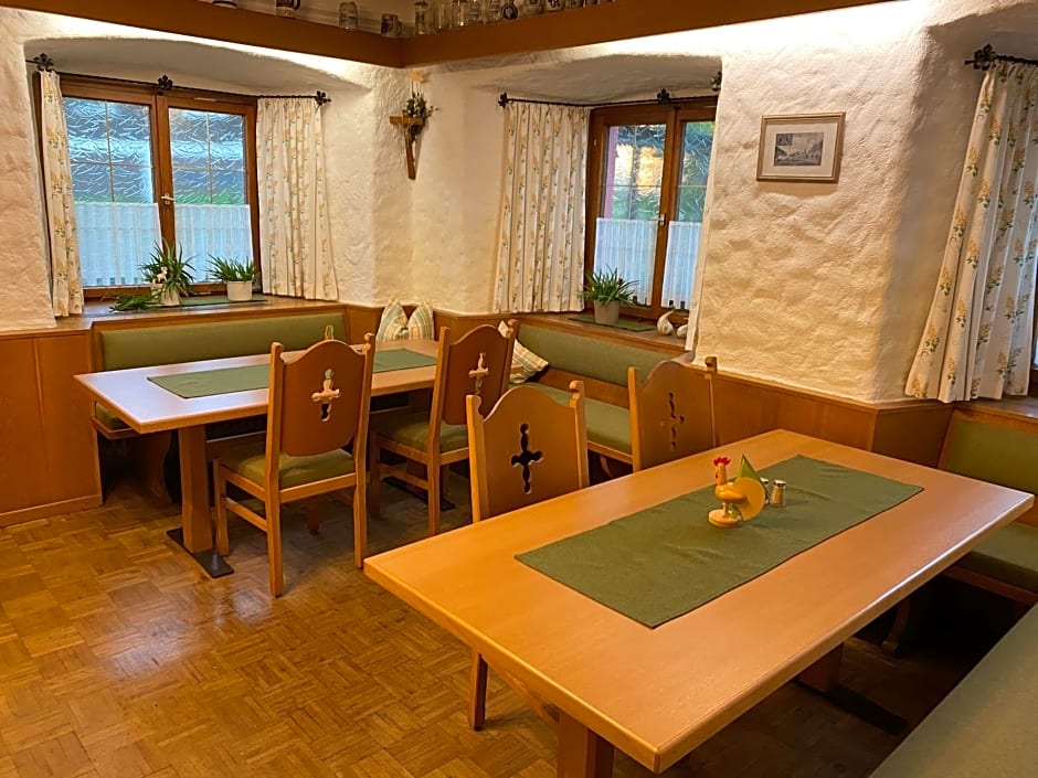 Gasthof - Pension - Adler