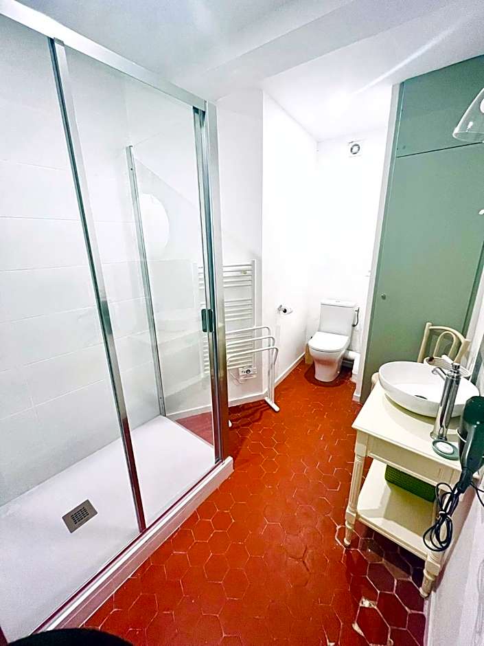 Maison Barnoin-Chambres et villas au calme proche Nice