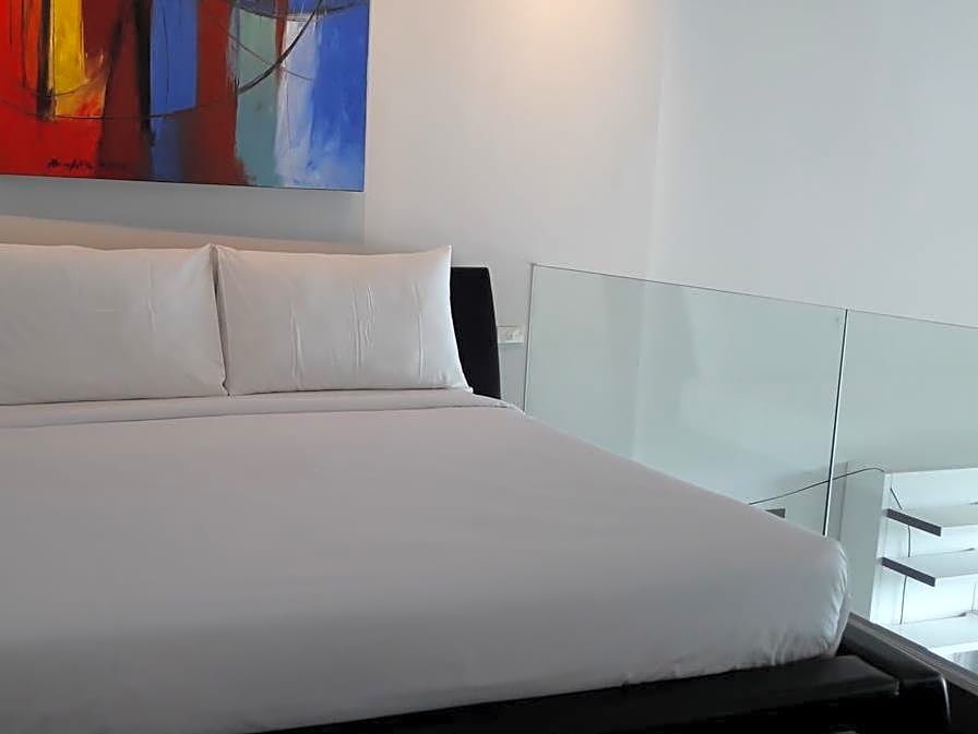 The Green Golf Condominium