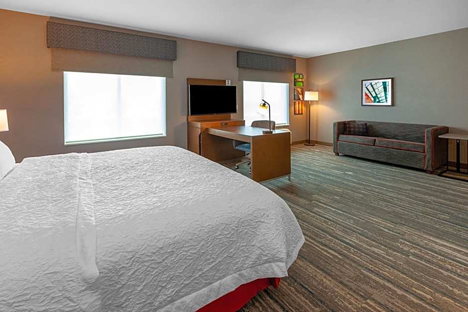 Hampton Inn By Hilton & Suites Bloomfield Hills Detroit