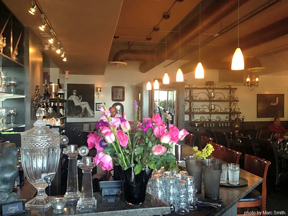 Harrison Beach Hotel