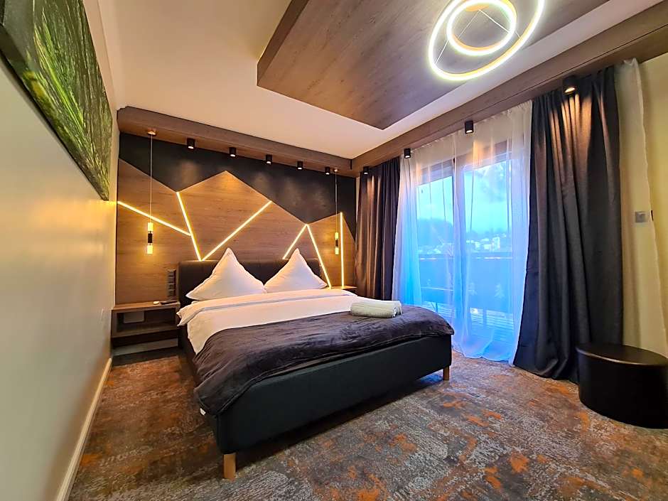 Deluxe 1 Double Bed or 2 Beds — 10 fotoğraftan 1. fotoğraf