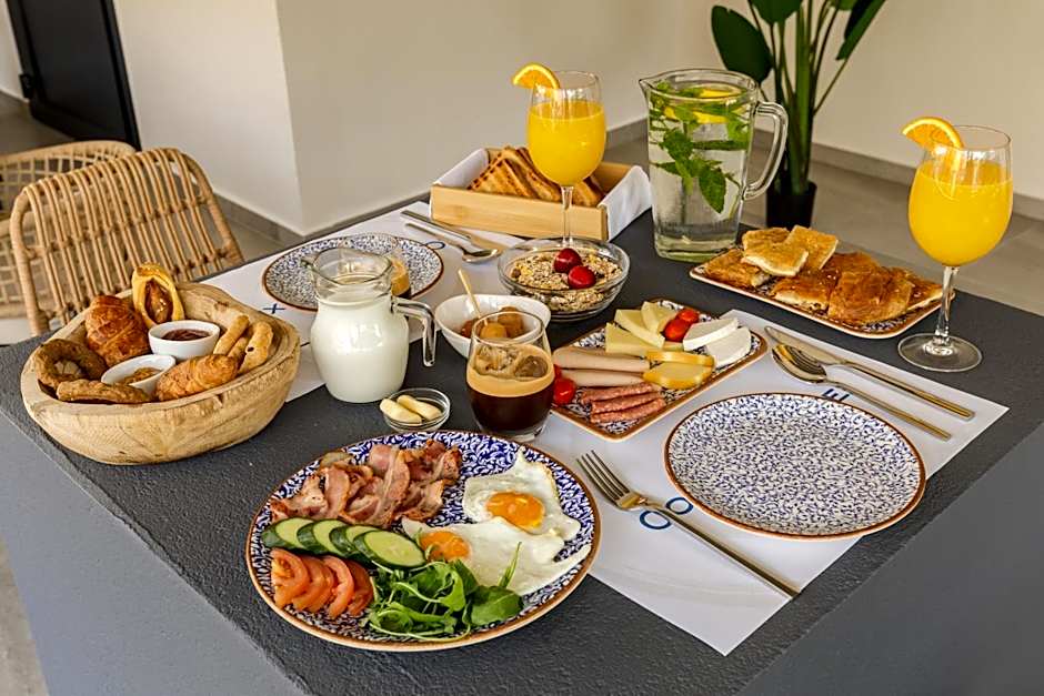 Costa De Luxe Suites