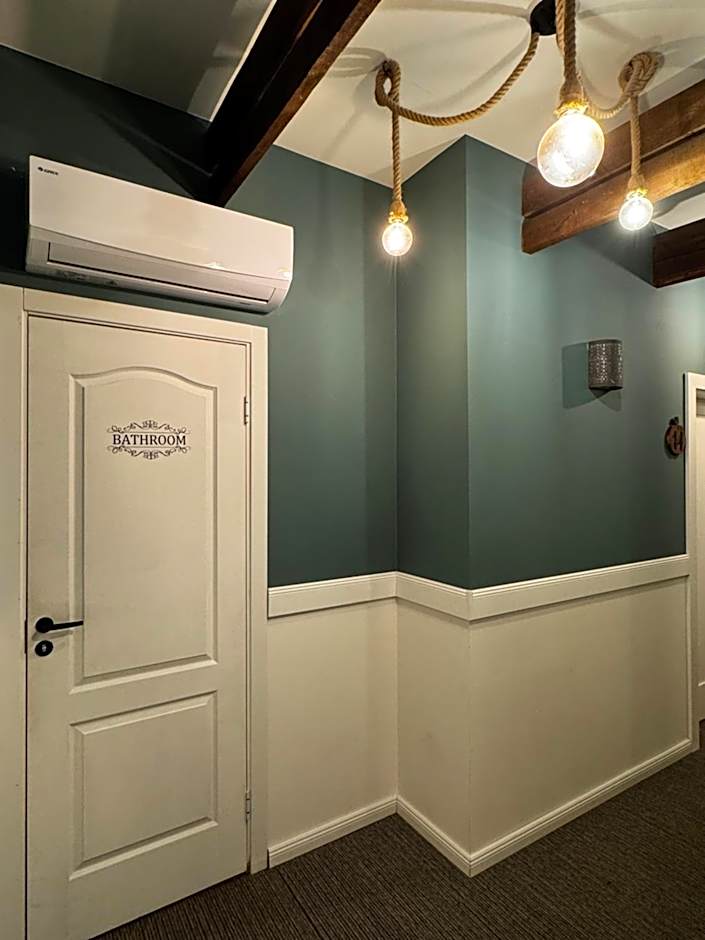 Apple Economy Hotel