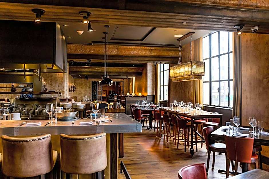 Hotel LeVeque, Autograph Collection by Marriott