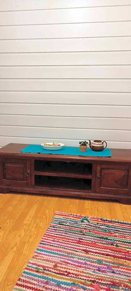 The Harbour House, dorm and twin, selfservice hostel