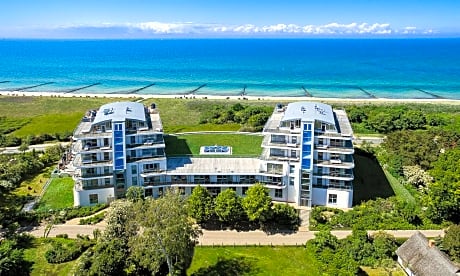 THE GRAND Ahrenshoop