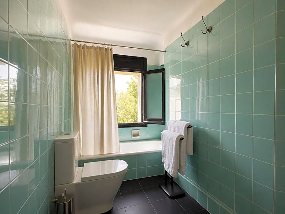 Angelats Hotel - A Signature Boutique Hotel & Restaurant