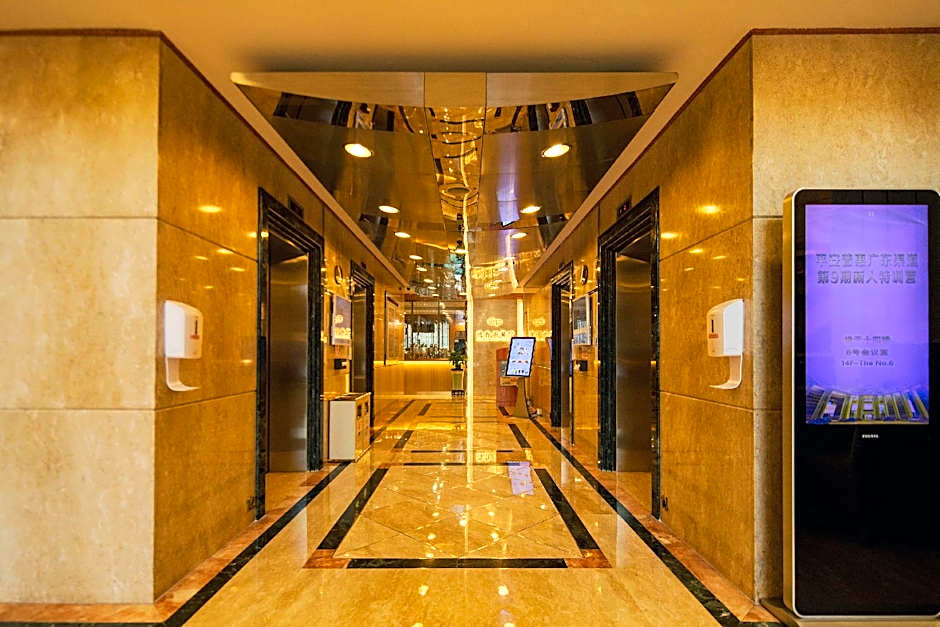 China Mayors Plaza Hotel