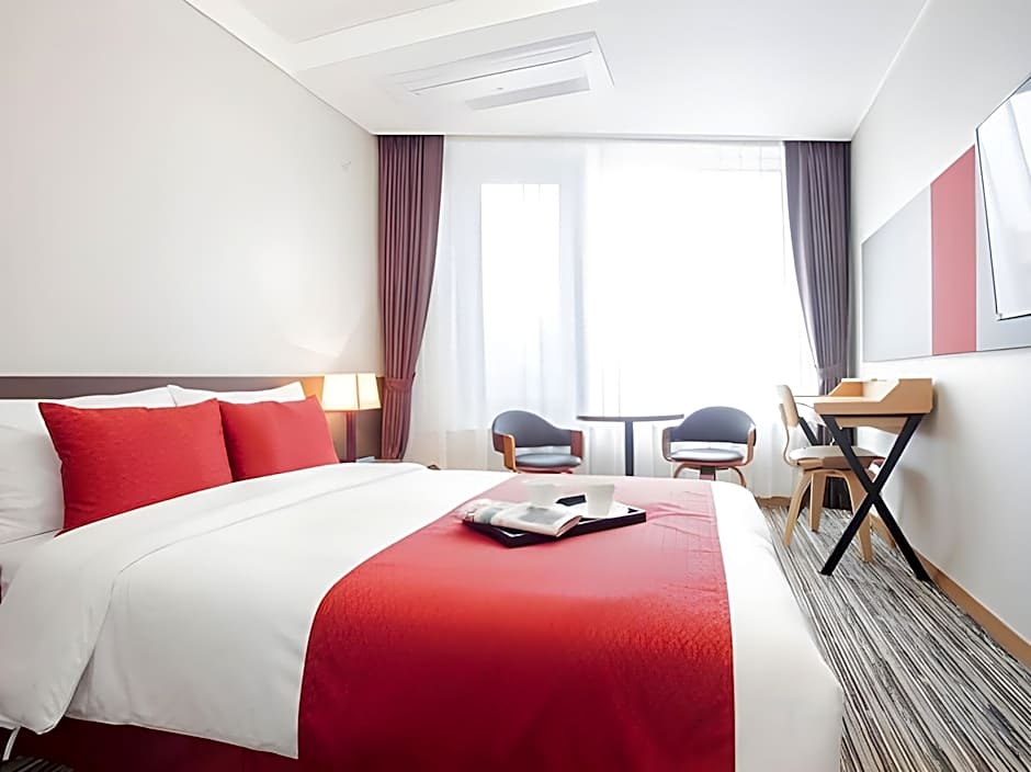 Shinshin Hotel Jeju Worldcup