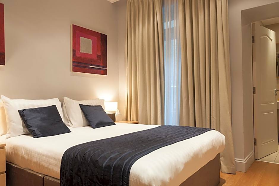 12 London Street Apartments