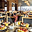 Crowne Plaza Minneapolis West By IHG