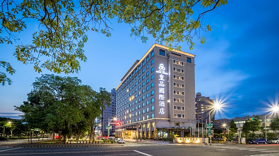 Royal Chiayi Hotel