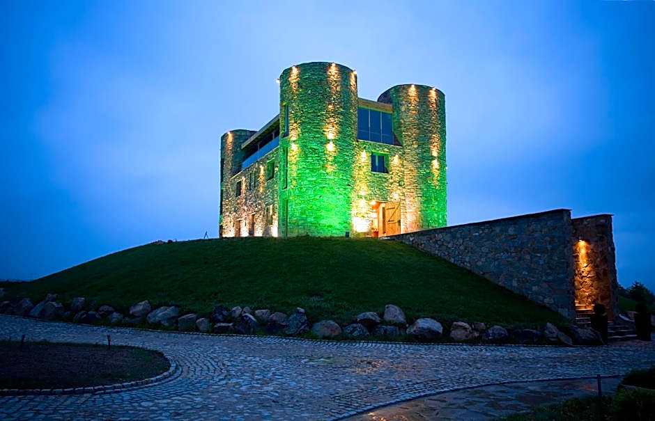 Chateau Copsa Complex