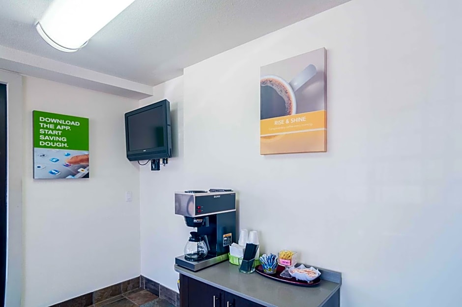 Motel 6-Oklahoma City, OK - South