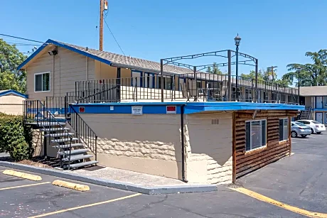 Hotel Medford North OR