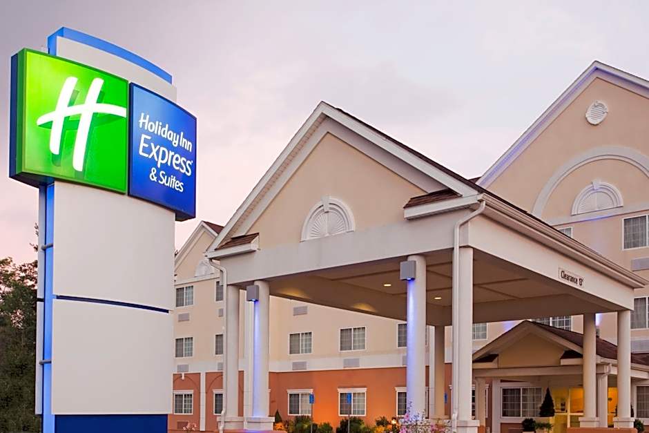 Holiday Inn Express Hotel & Suites Boston - Marlboro By IHG