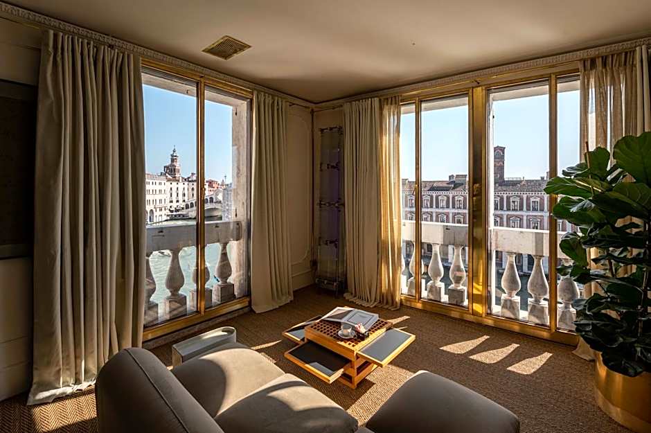 The Venice Venice Hotel