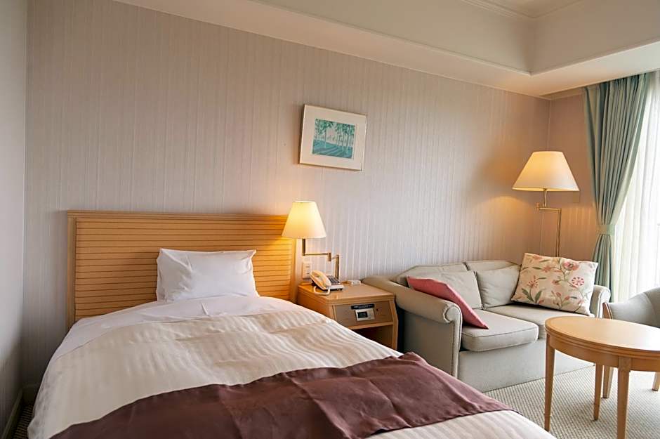 Onahama Ocean Hotel & Golf Club