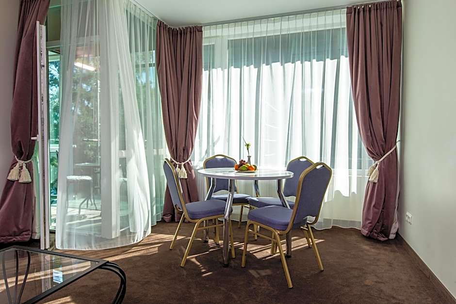 MEDEA Apartments by UPA