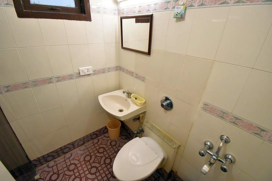 Pondicherry Executive Inn