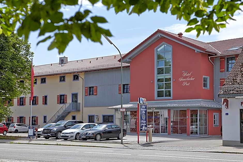 Hotel Sauerlacher Post