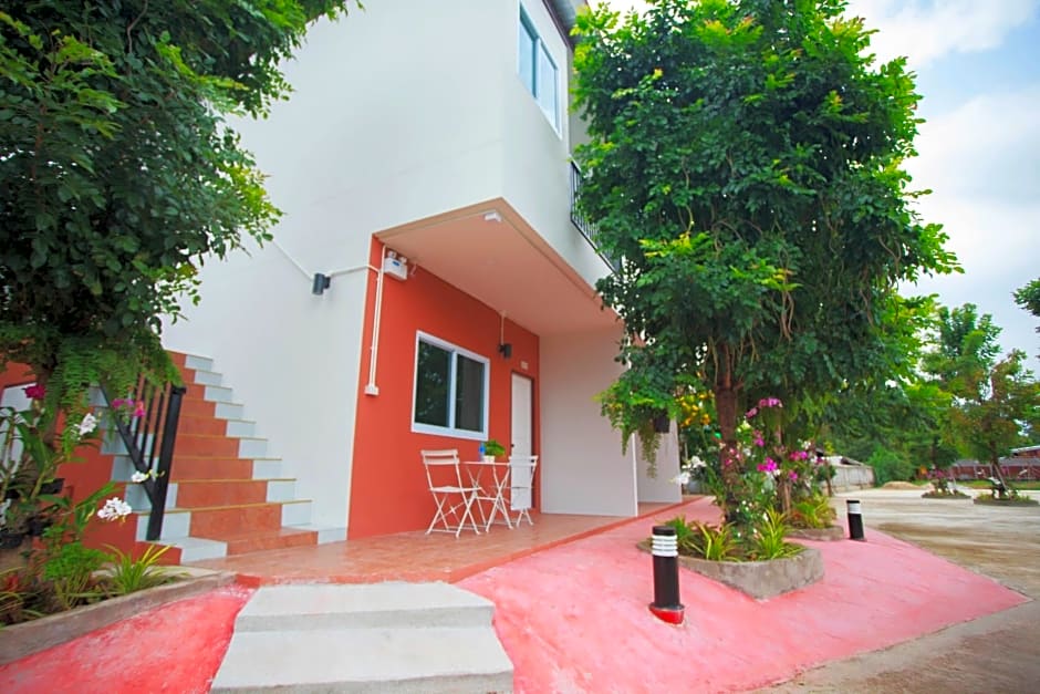 Pantip Boutique Hotel