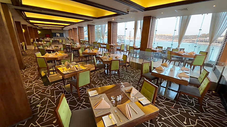 Helnan Royal Palestine 