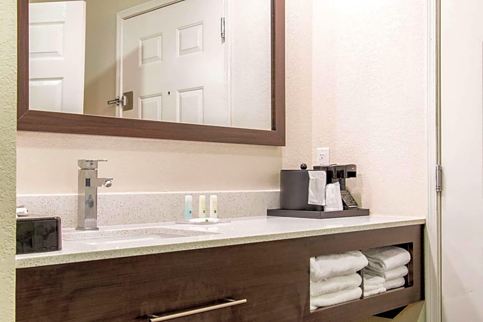 Quality Inn Pooler - Savannah I-95