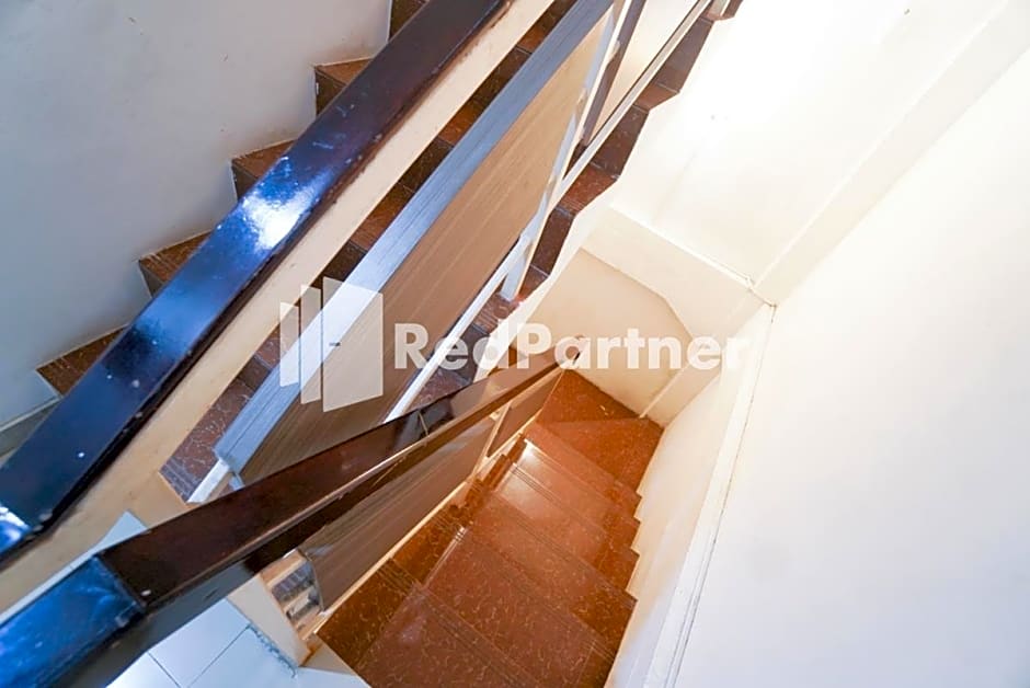 Eascot Hotel Mitra RedDoorz