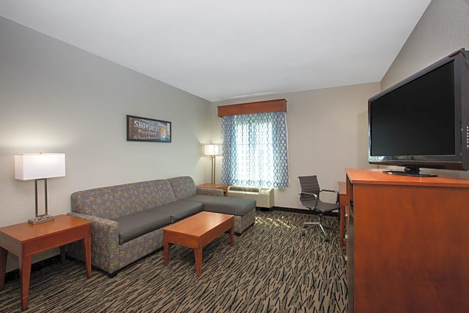 La Quinta by Wyndham Tupelo
