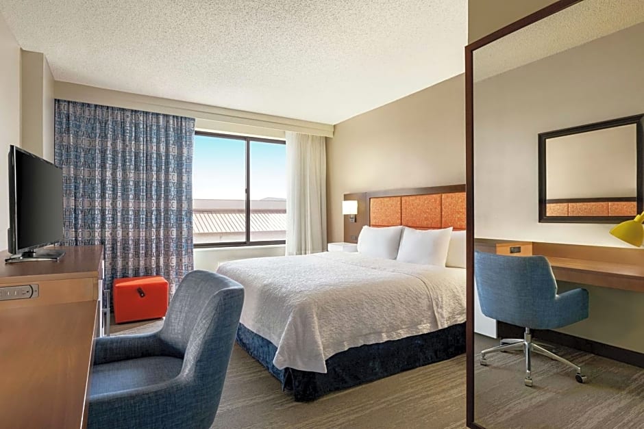 Hampton Inn By Hilton And Suites Dallas/Mesquite