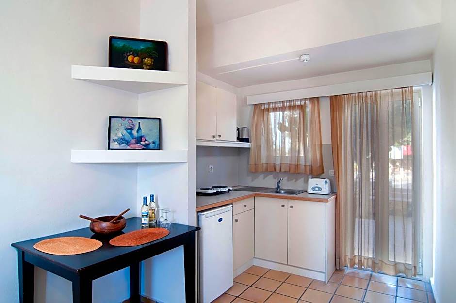 Ourania Apartments