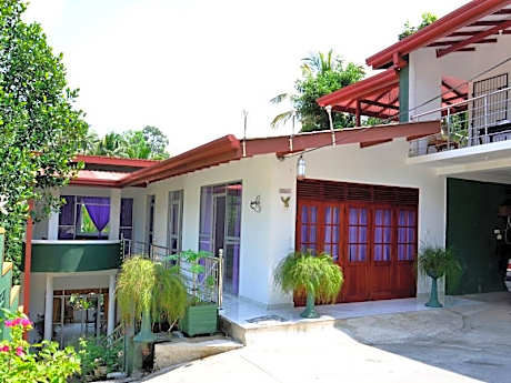 Evening Star Guest Inn